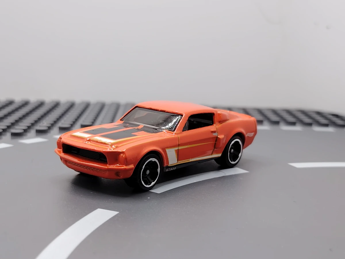 2016 68 Shelby GT500 Orange: No Package: Image 3