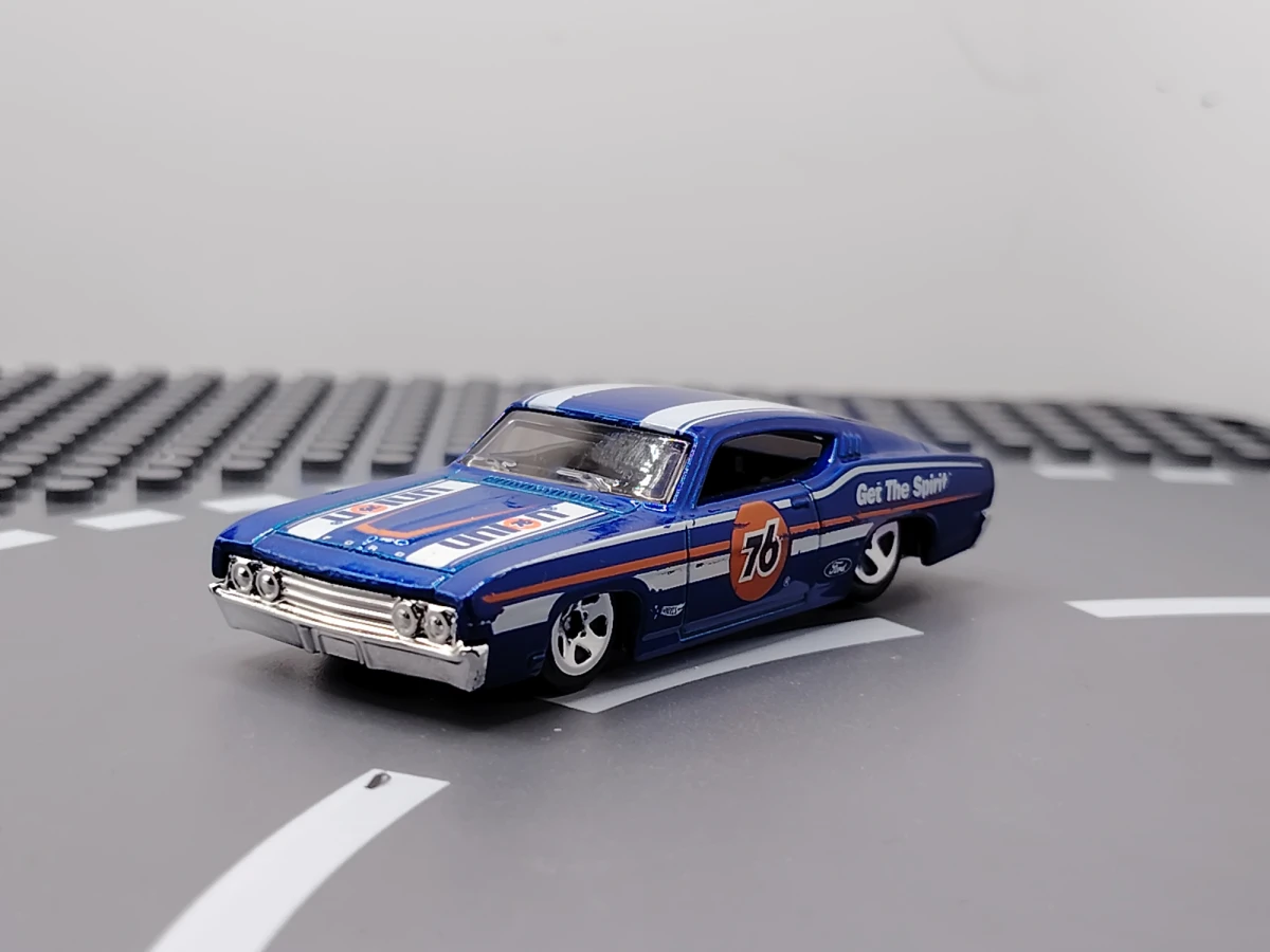 2016 69 Ford Torino Talladega Blue: No Package: Image 2