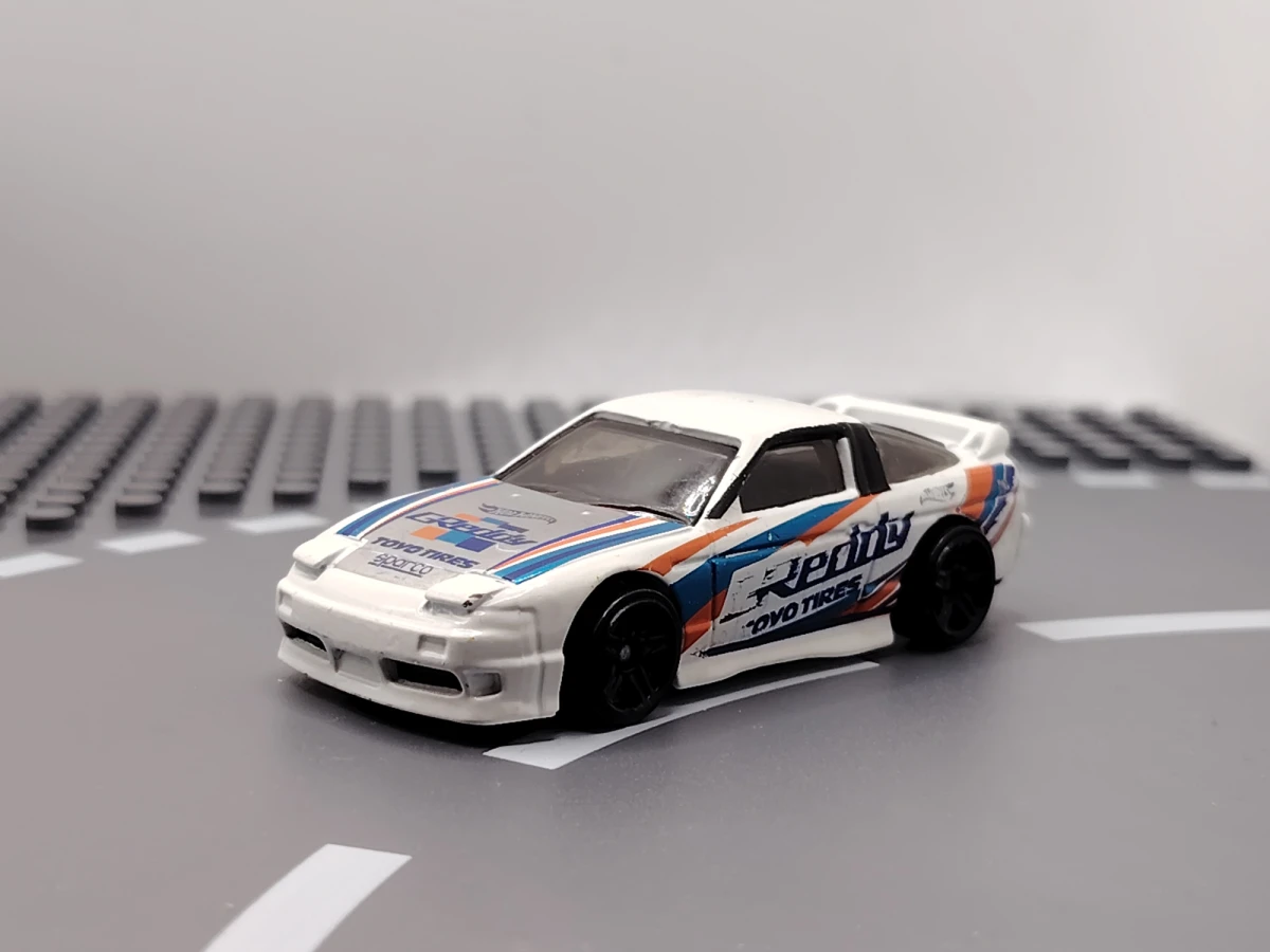 2016 96 Nissan 180SX Type X White: No Package: Image 2