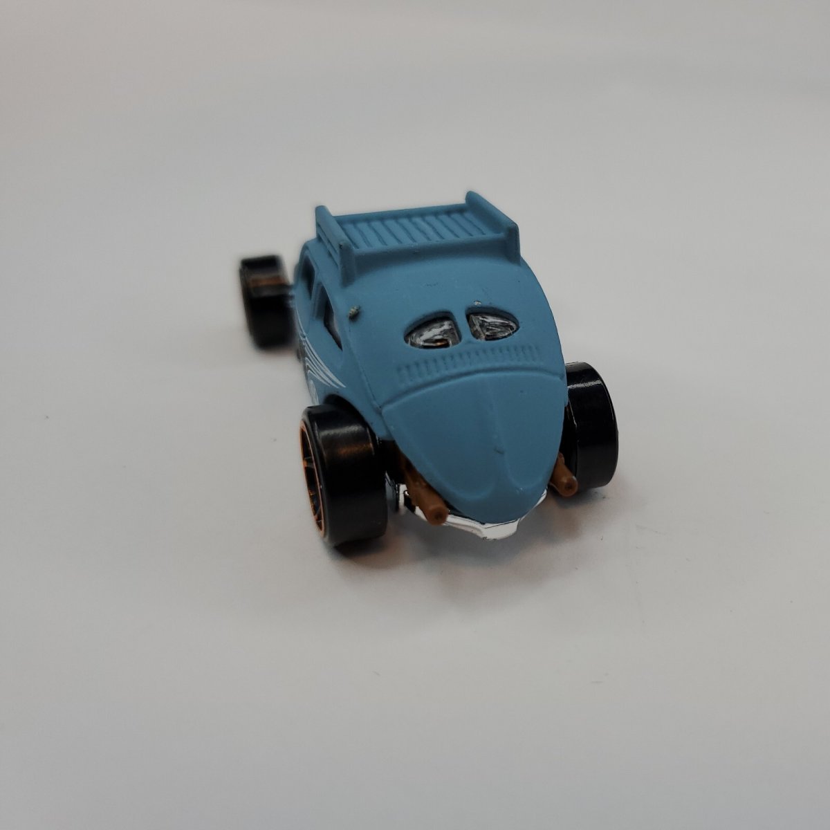 2016 Custom Volkswagen Beetle Blue: Image 4