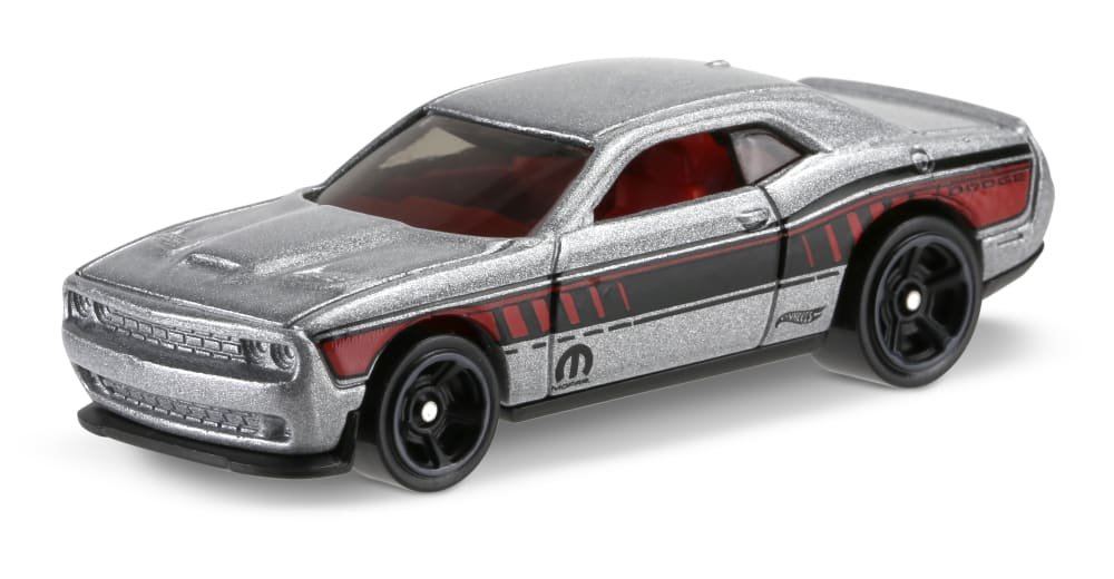 2017 15 Dodge Challenger SRT Silver: Image 3
