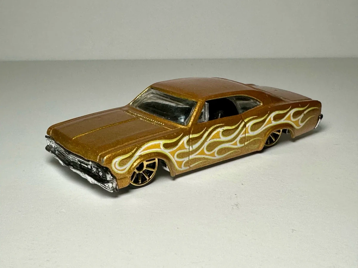 2017 65 Chevy Impala Gold: No Package: Image 2