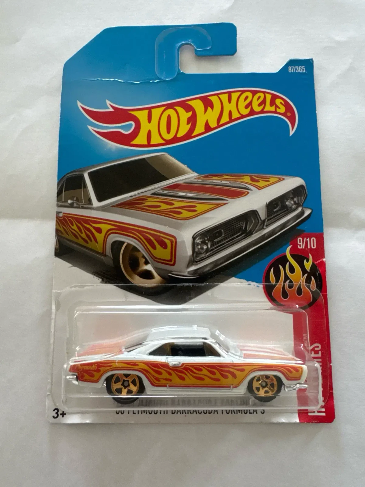 2017 68 Plymouth Barracuda Formula S White: Long (INT): Image 3