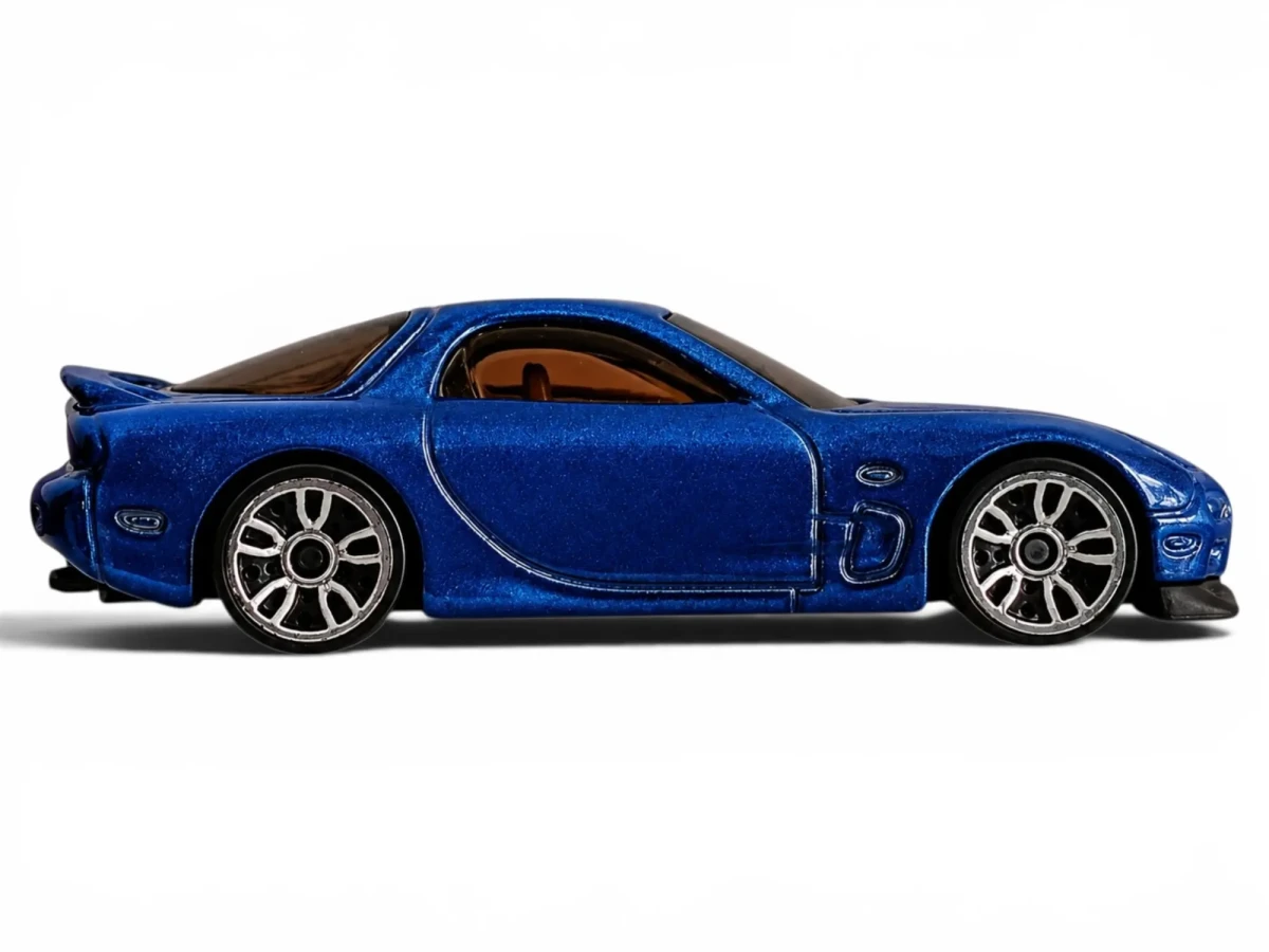 2017 95 Mazda RX-7 Blue: No Package: Image 2