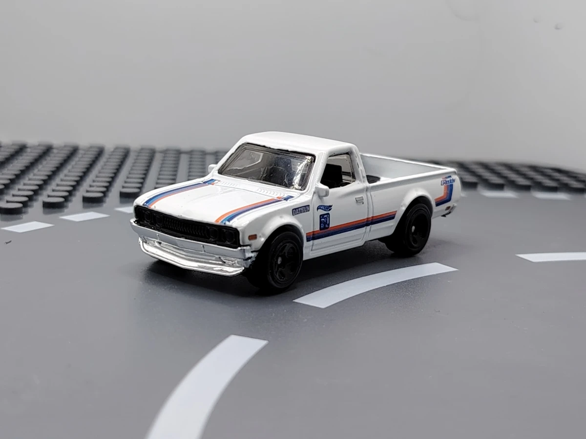 2017 Datsun 620 White: No Package: Image 2