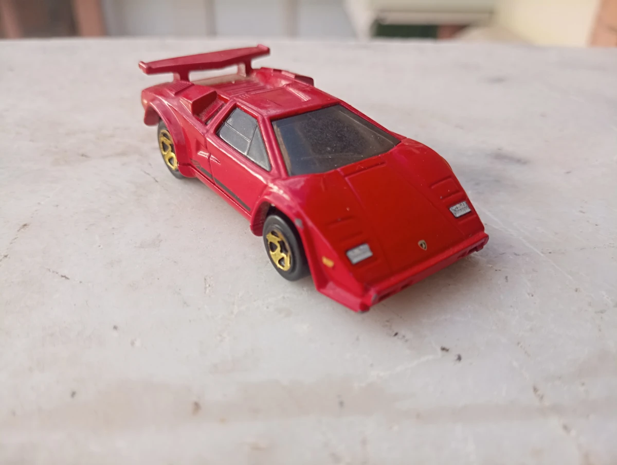 2017 Lamborghini Countach LP500 Red: No Package: Image 2