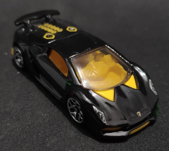 2017 Lamborghini Sesto Elemento Black: No Package: Image 2