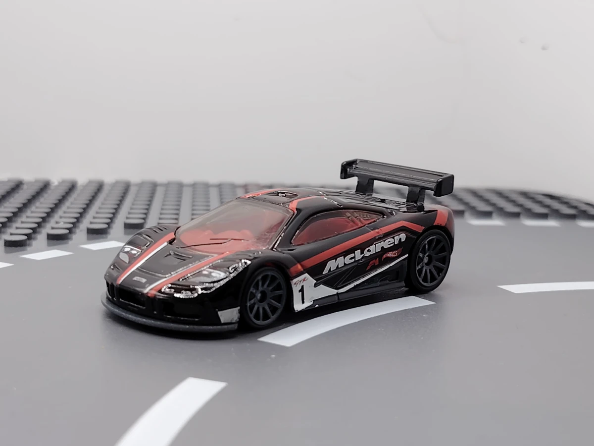 2017 McLaren F1 GTR Black: No Package: Image 2