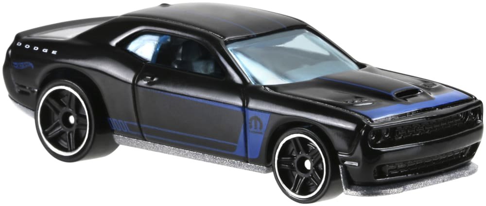 2018 15 Dodge Challenger SRT Black: Image 5
