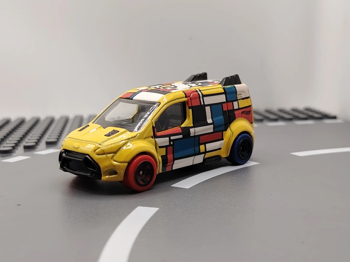 2018 Hot Wheels Ford Transit Connect Yellow: No Package: Image 2