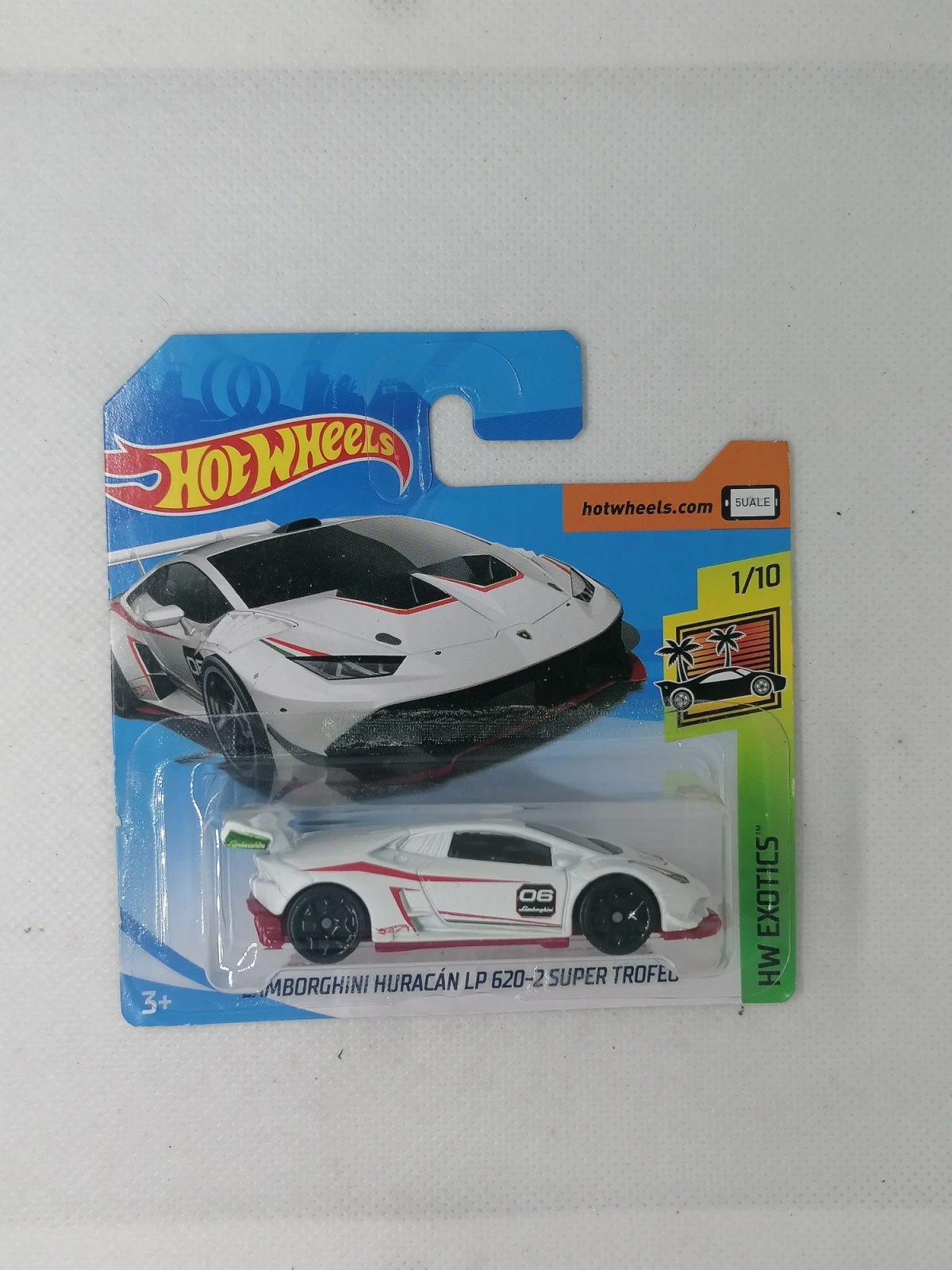 2018 Lamborghini Huracán LP 620-2 Super Trofeo White: Short: Image 2