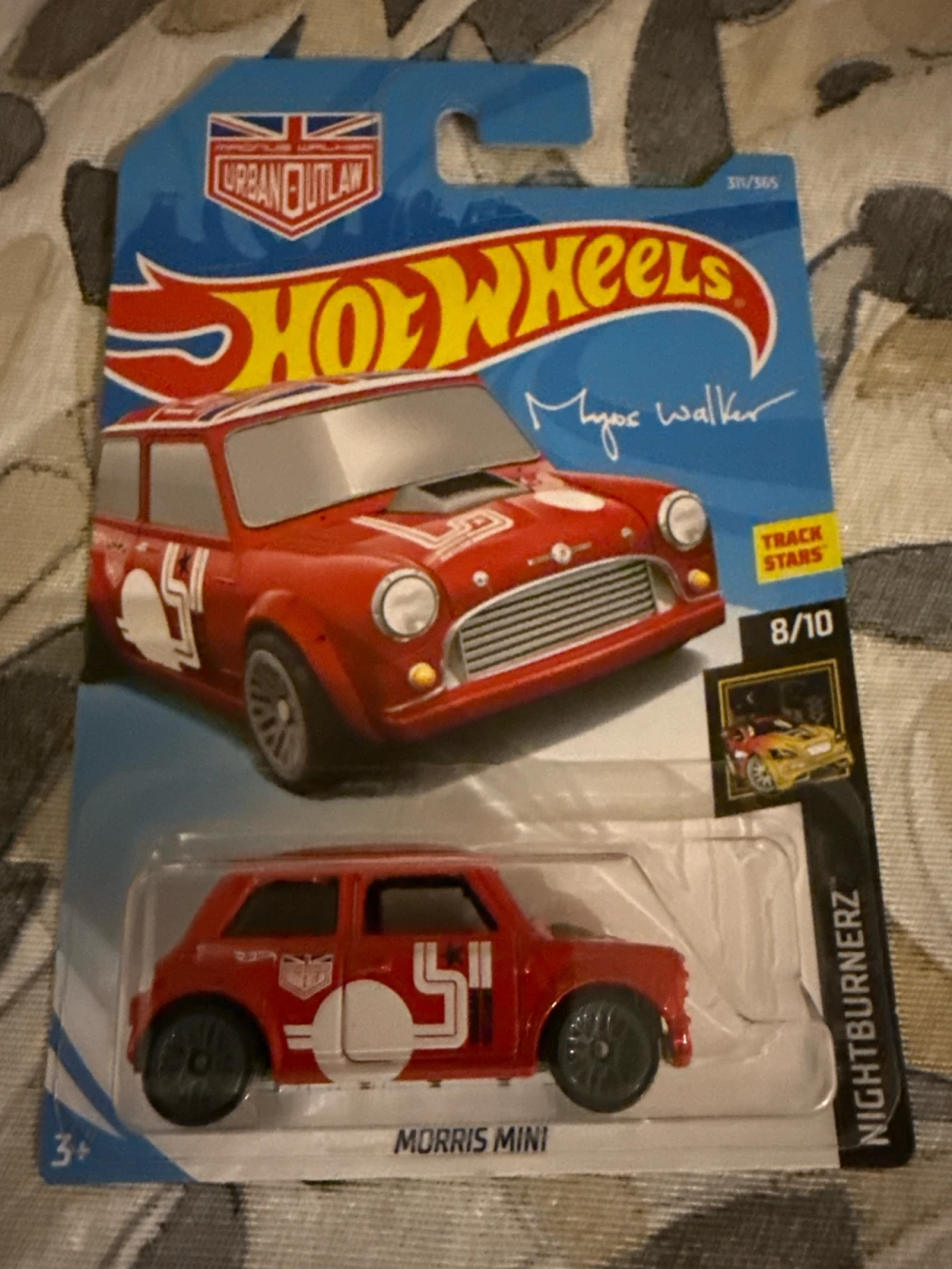 2018 Morris Mini Red: Long (INT): Image 2
