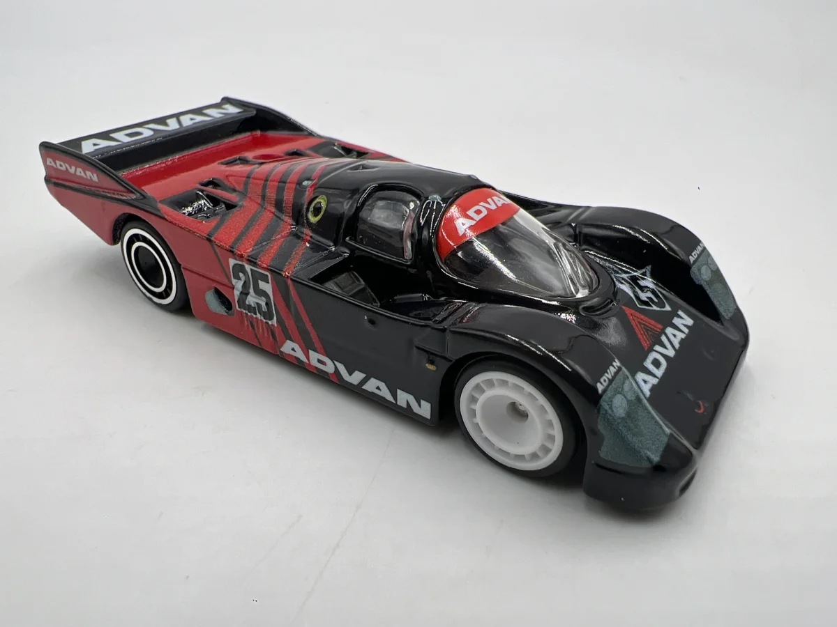 2018 Porsche 962 Black: Image 2