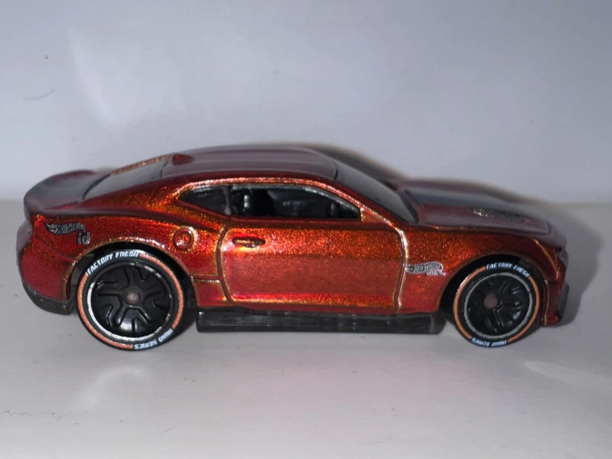 2019 18 Camaro SS Orange: No Package: Image 2