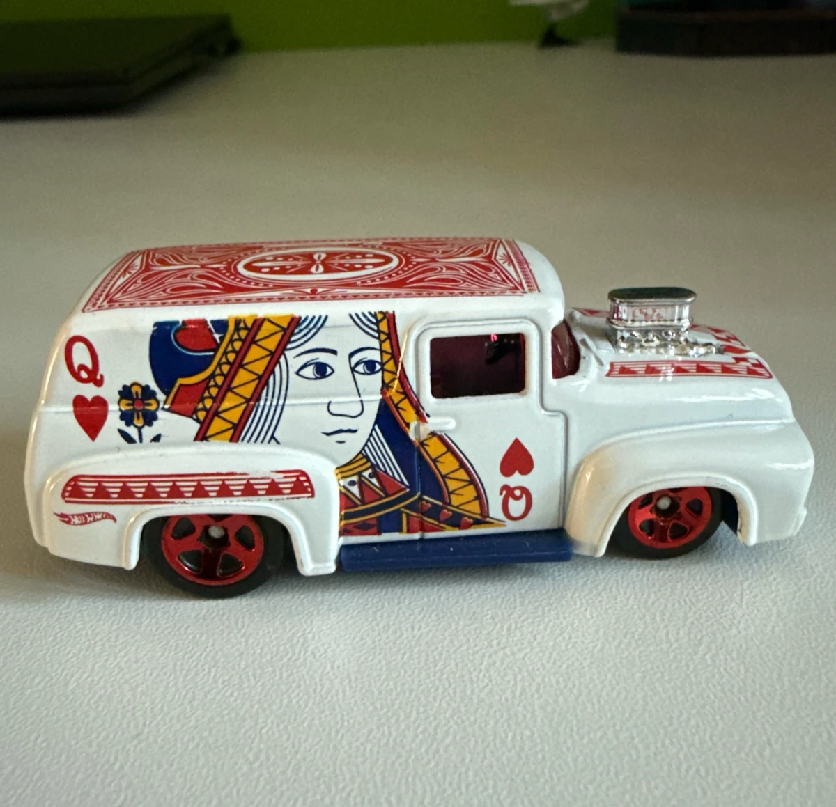 2019 56 Ford F-100 White: No Package: Image 2