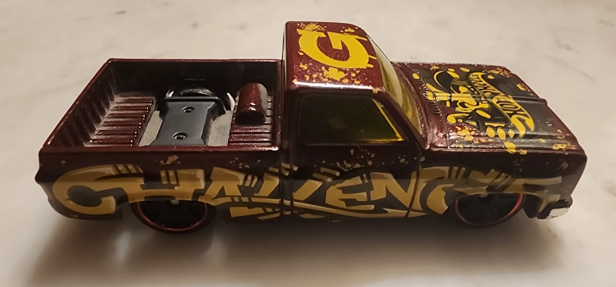 2019 83 Chevy Silverado Red: No Package: Image 2