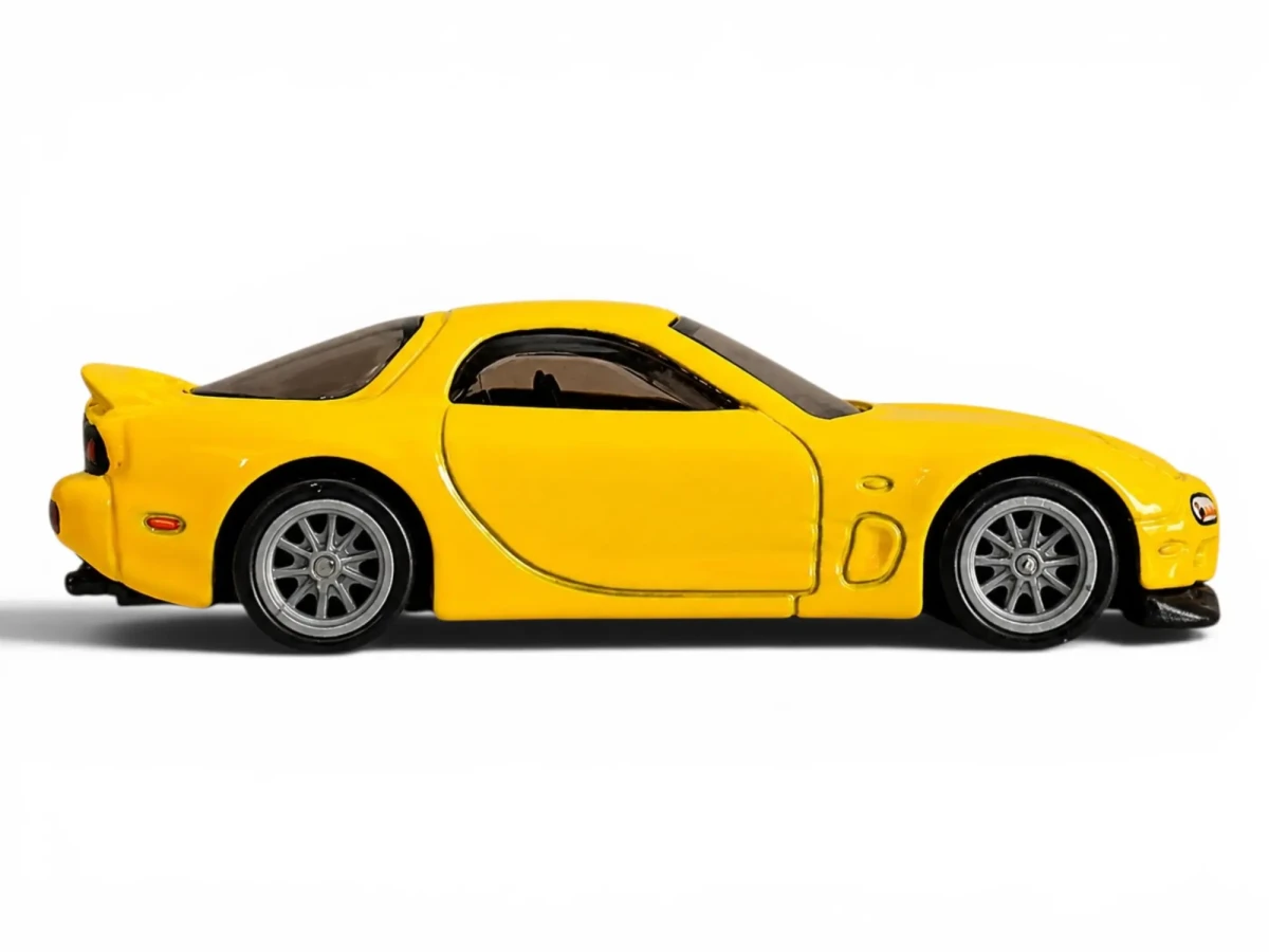 2019 95 Mazda RX-7 Yellow: No Package: Image 2