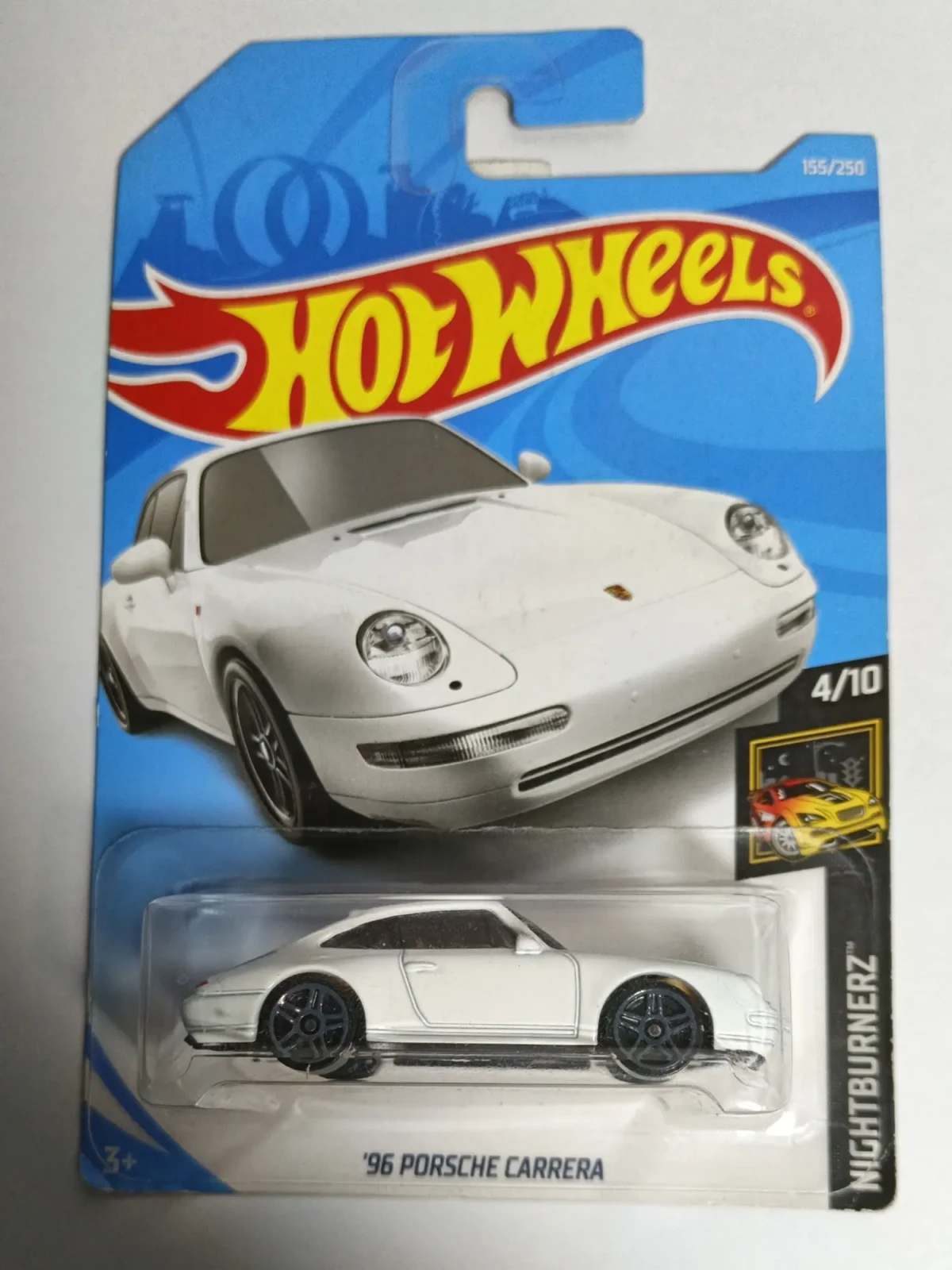 2019 96 Porsche Carrera White: Long (INT): Image 2