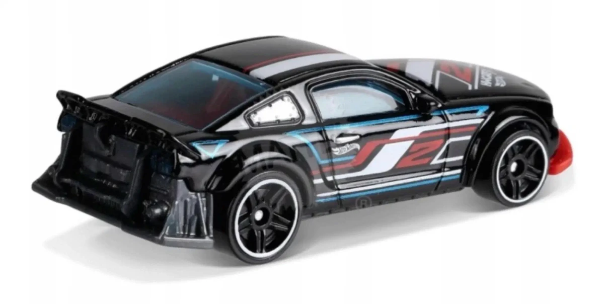 2019 2005 Ford Mustang Black: No Package: Image 4