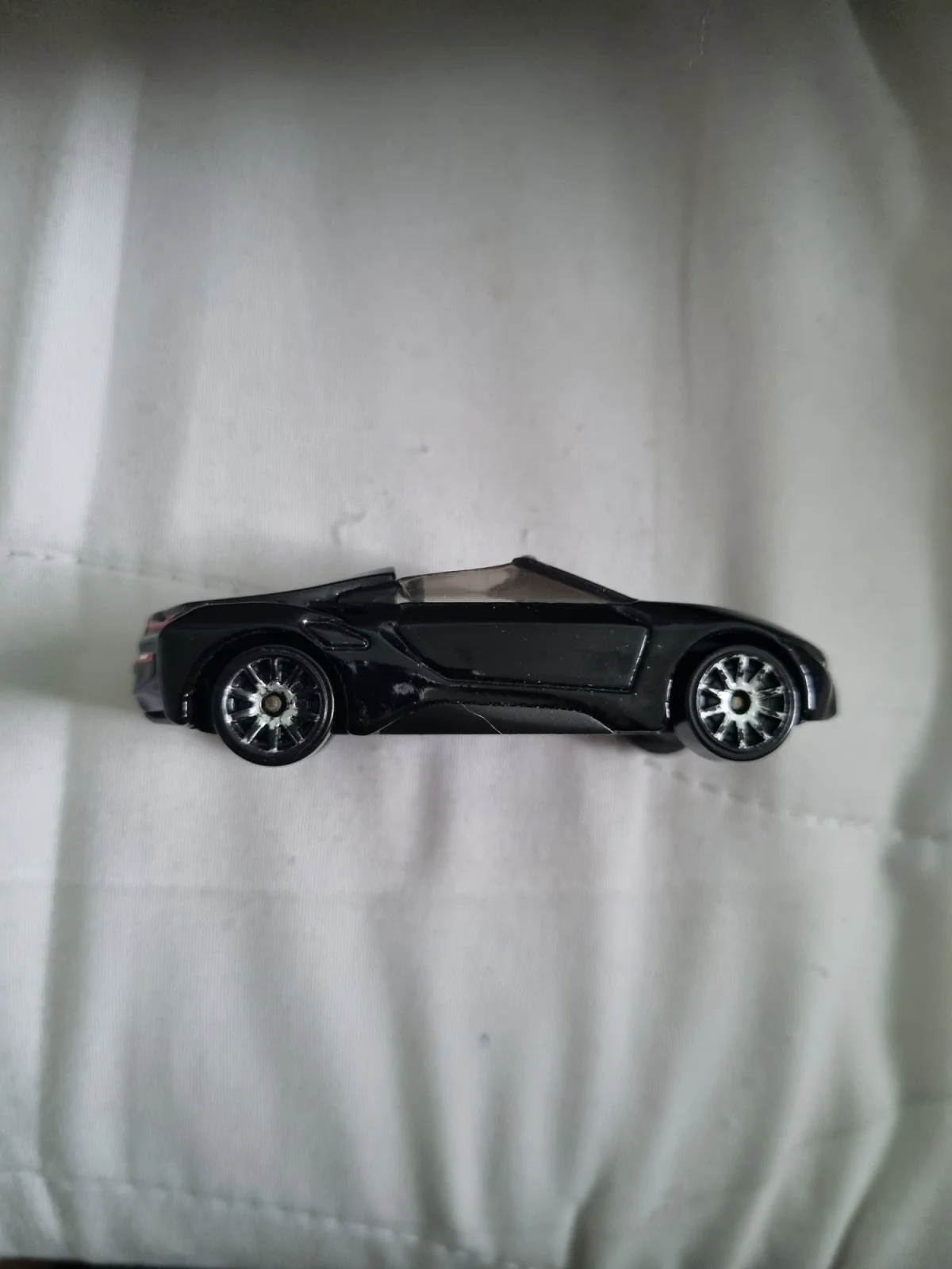 2019 BMW i8 Roadster Orange: No Package: Image 2