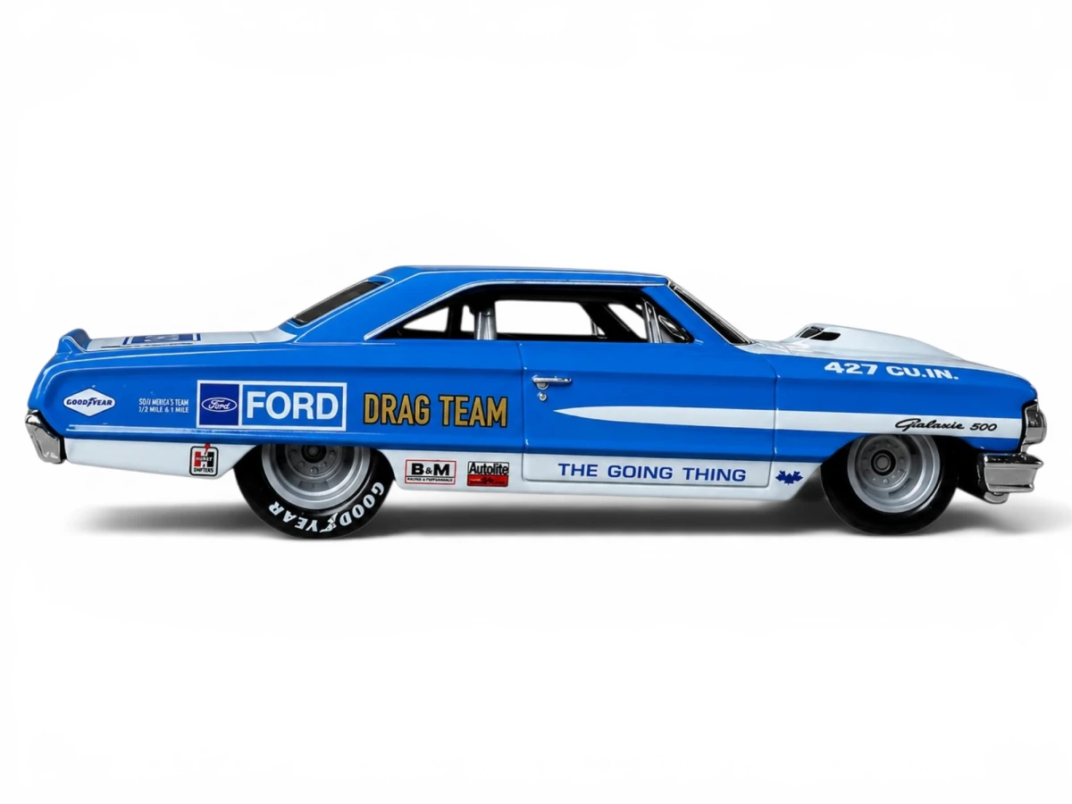2019 Custom '64 Galaxie 500 and Ford C-800 Blue: No Package: Image 2