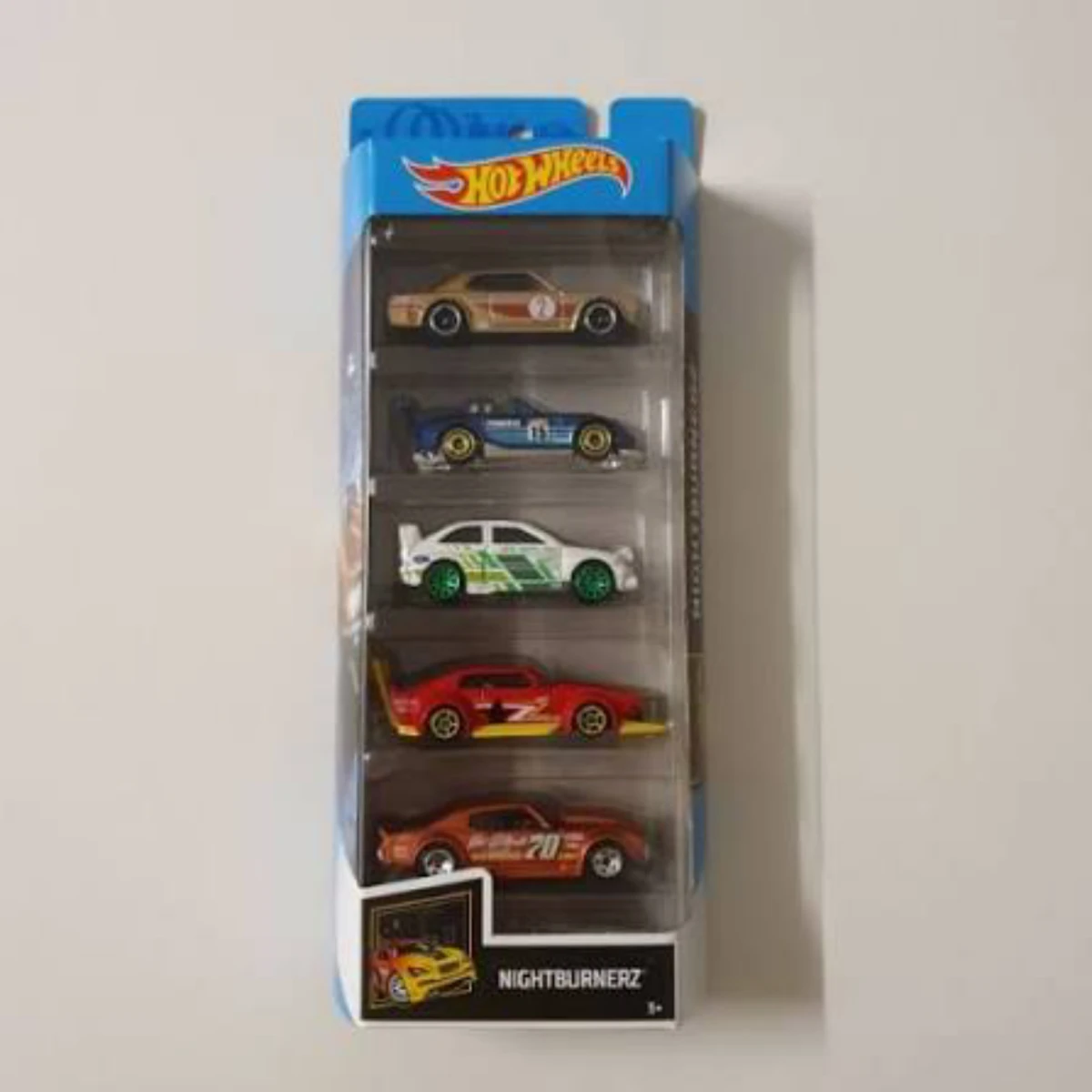 2019 Escort Rally White: No Package: Image 2