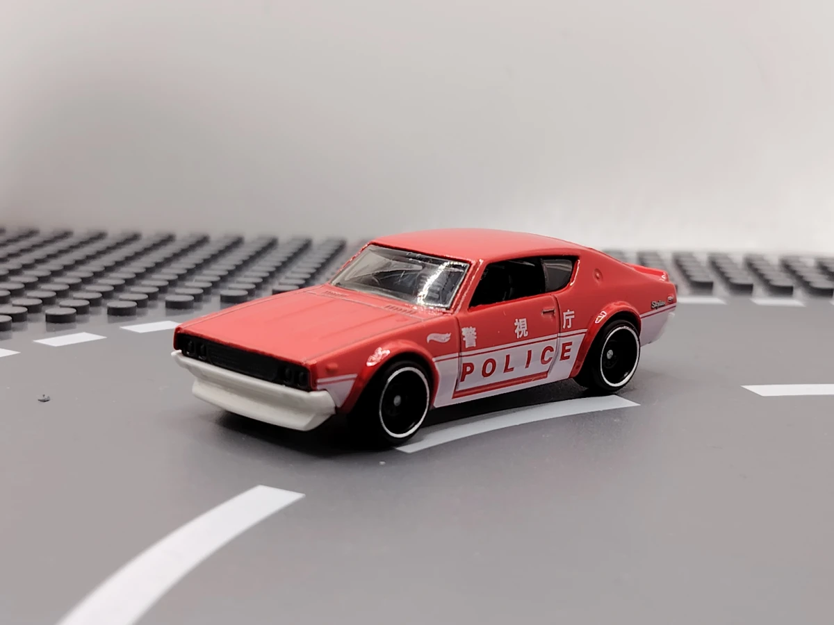 2019 Nissan Skyline 2000 GT-R Red: No Package: Image 3