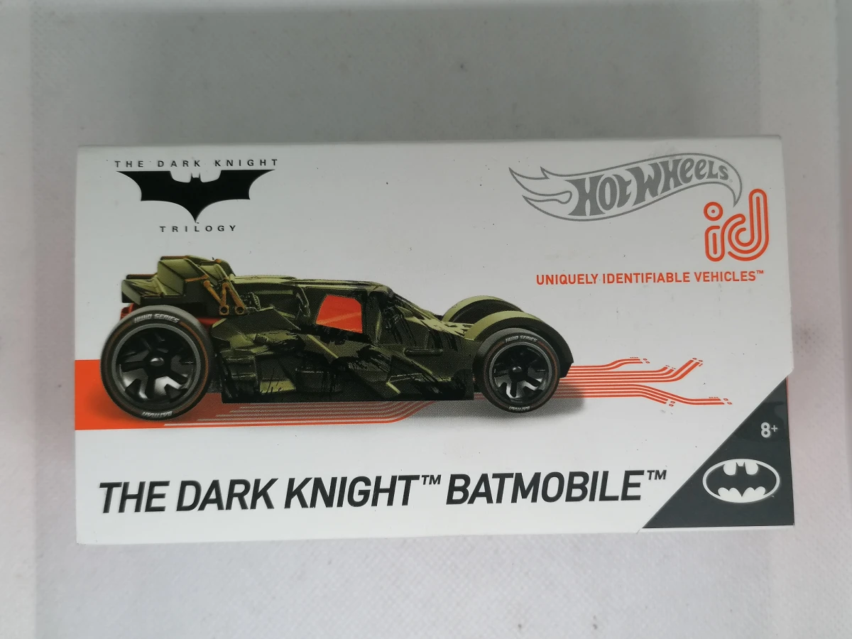 2019 The Dark Knight Batmobile Green: Image 2