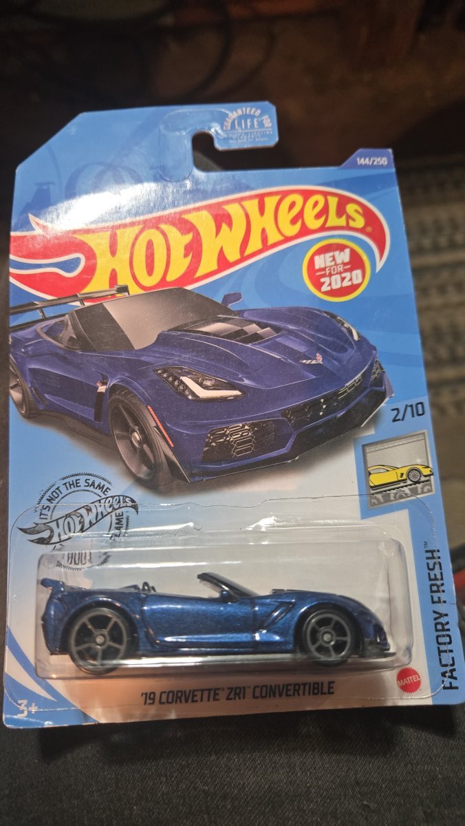 2020 19 Corvette ZR1 Convertible Blue: Long Card (US): Image 2
