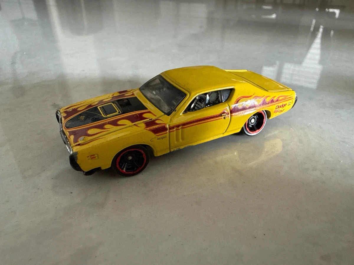 2020 71 Dodge Charger Yellow: No Package: Image 3