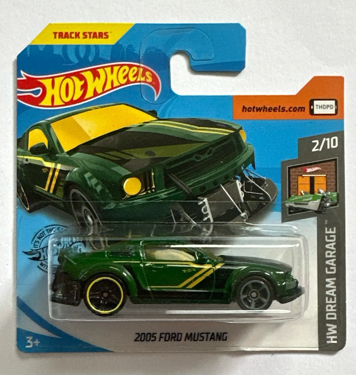 2020 2005 Ford Mustang Green: Short: Image 2