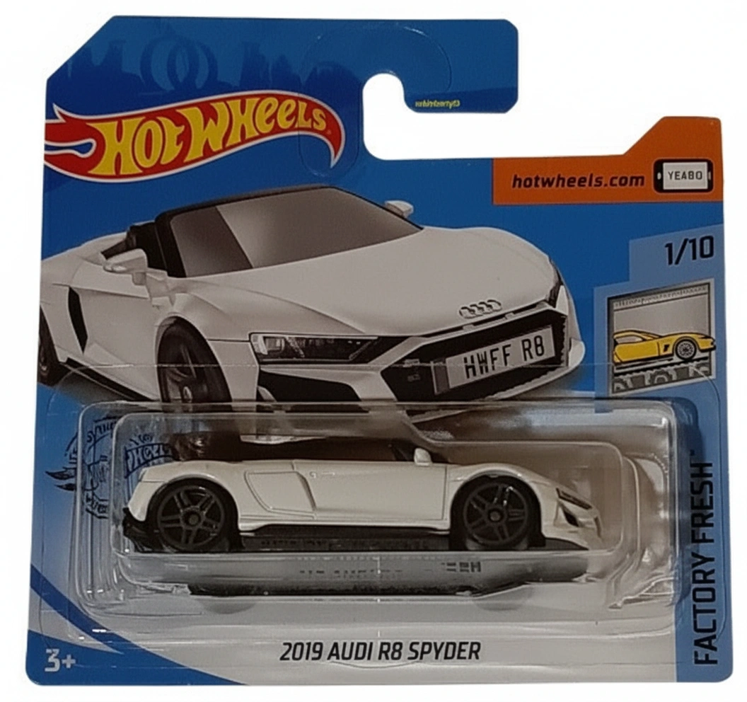 2020 2019 Audi R8 Spyder White: Image 2
