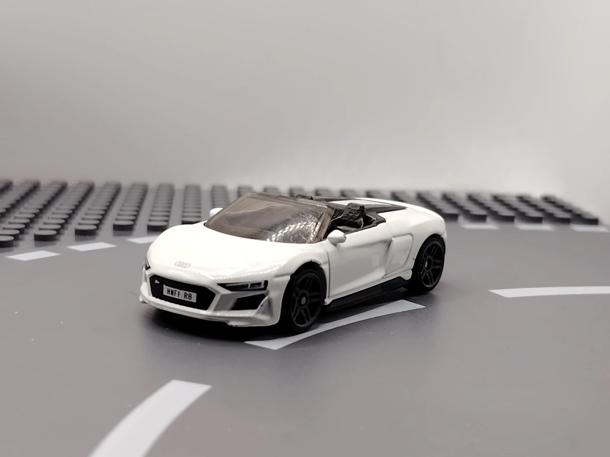 2020 2019 Audi R8 Spyder White: No Package: Image 3