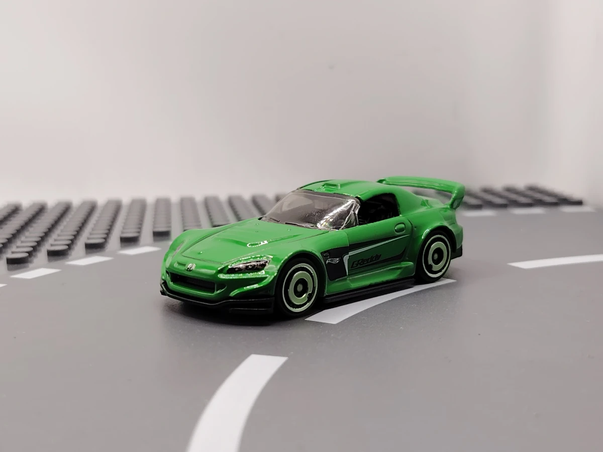 2020 Honda S2000 Green: No Package: Image 2
