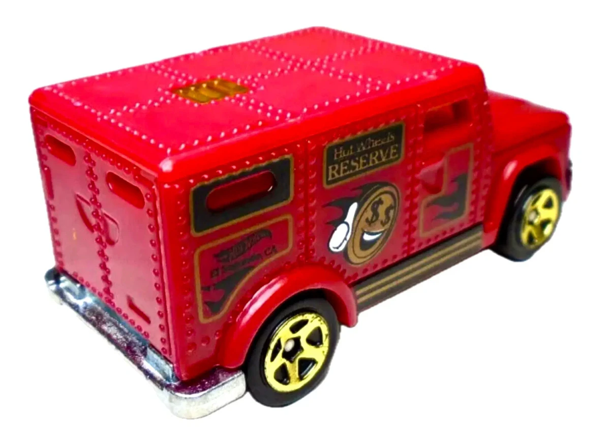 2020 HW Armored Truck Red: No Package: Image 3