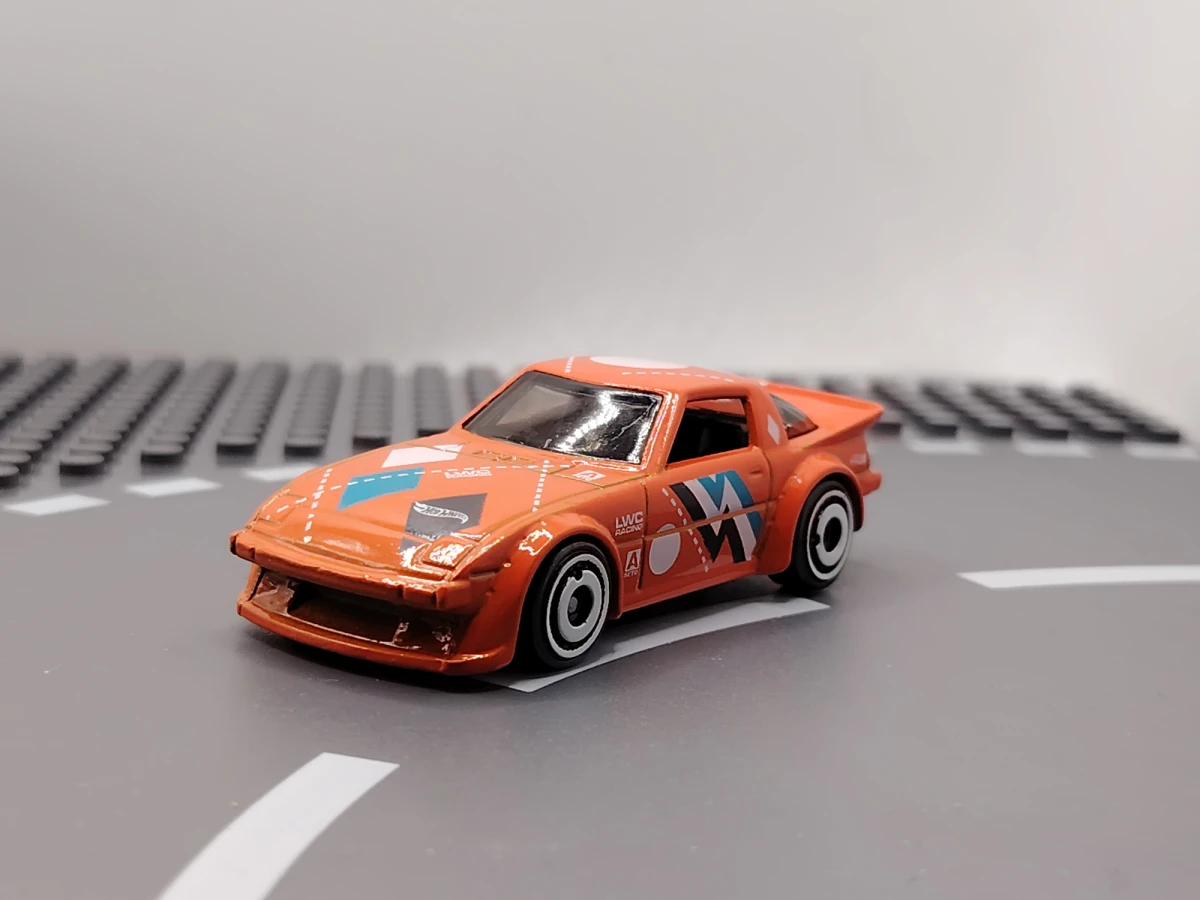 2020 Mazda RX-7 Orange: No Package: Image 3