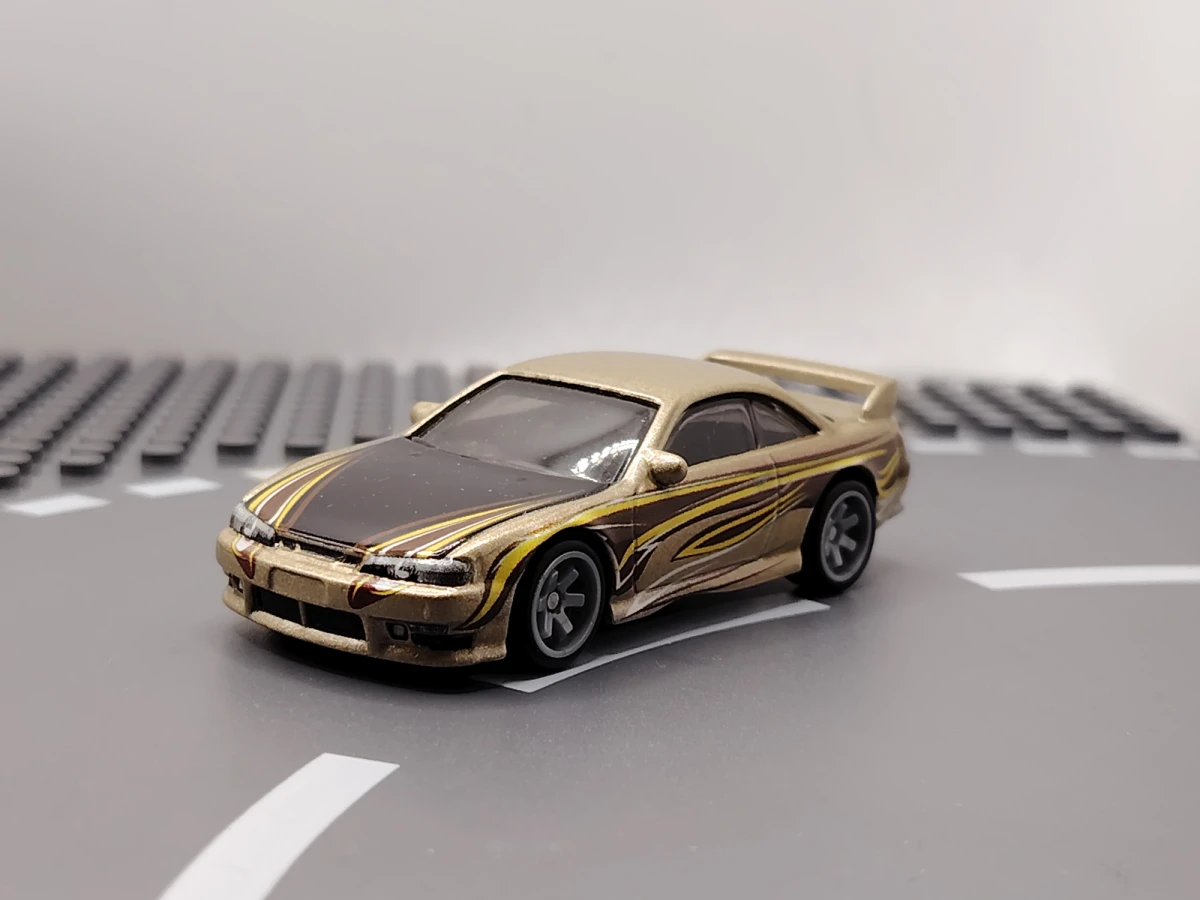 2020 Nissan 240SX (S14) Gold: No Package: Image 2