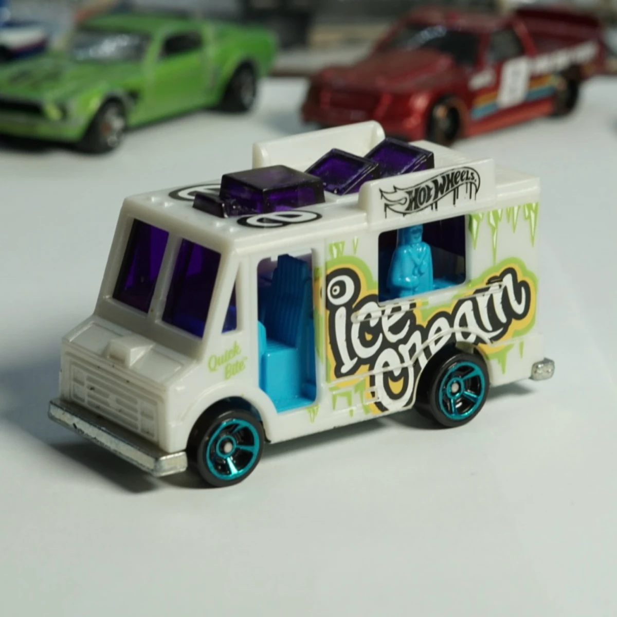 2020 Quick Bite White: No Package: Image 2