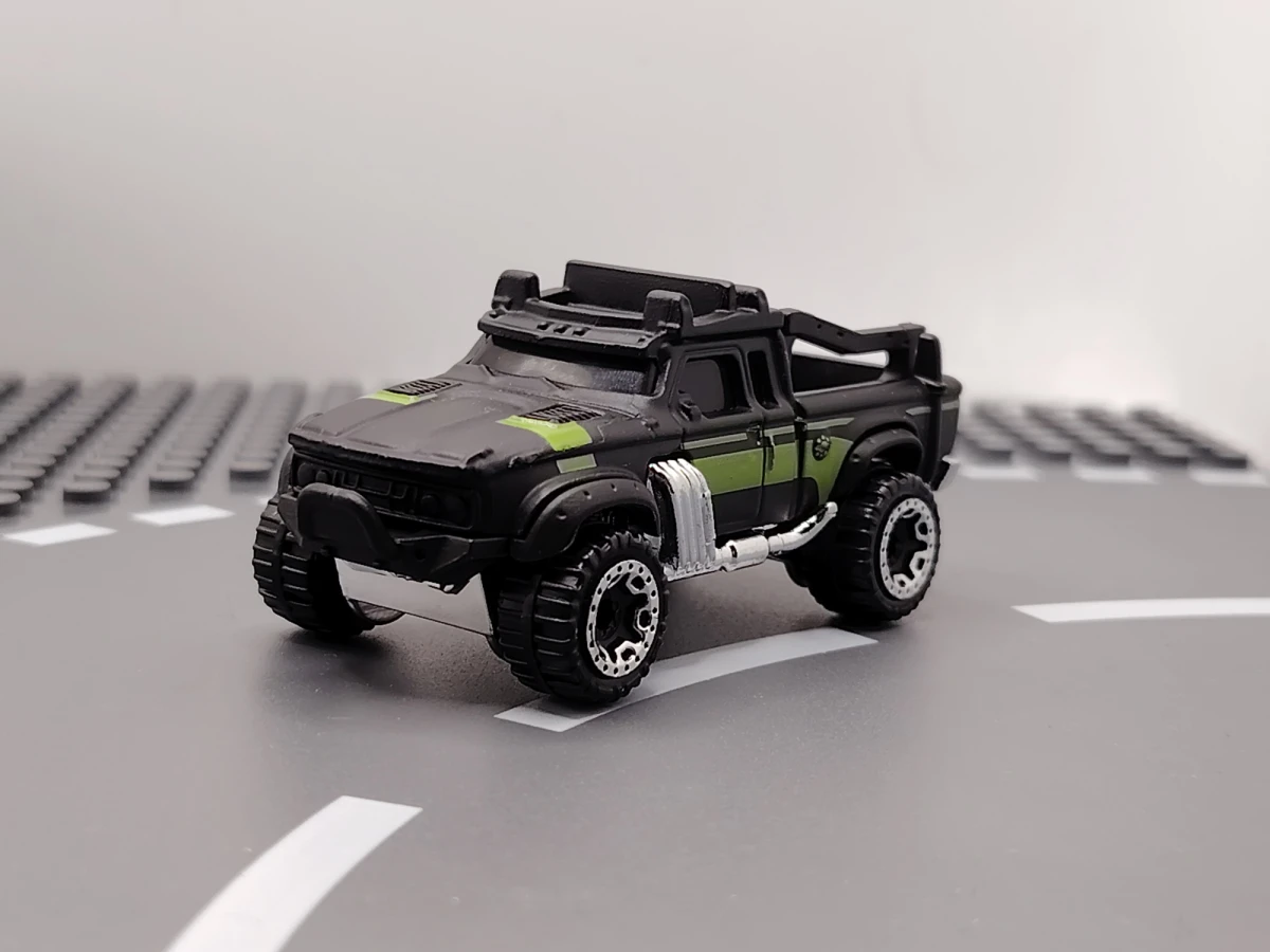 2020 Rally Baja Crawler Black: No Package: Image 2