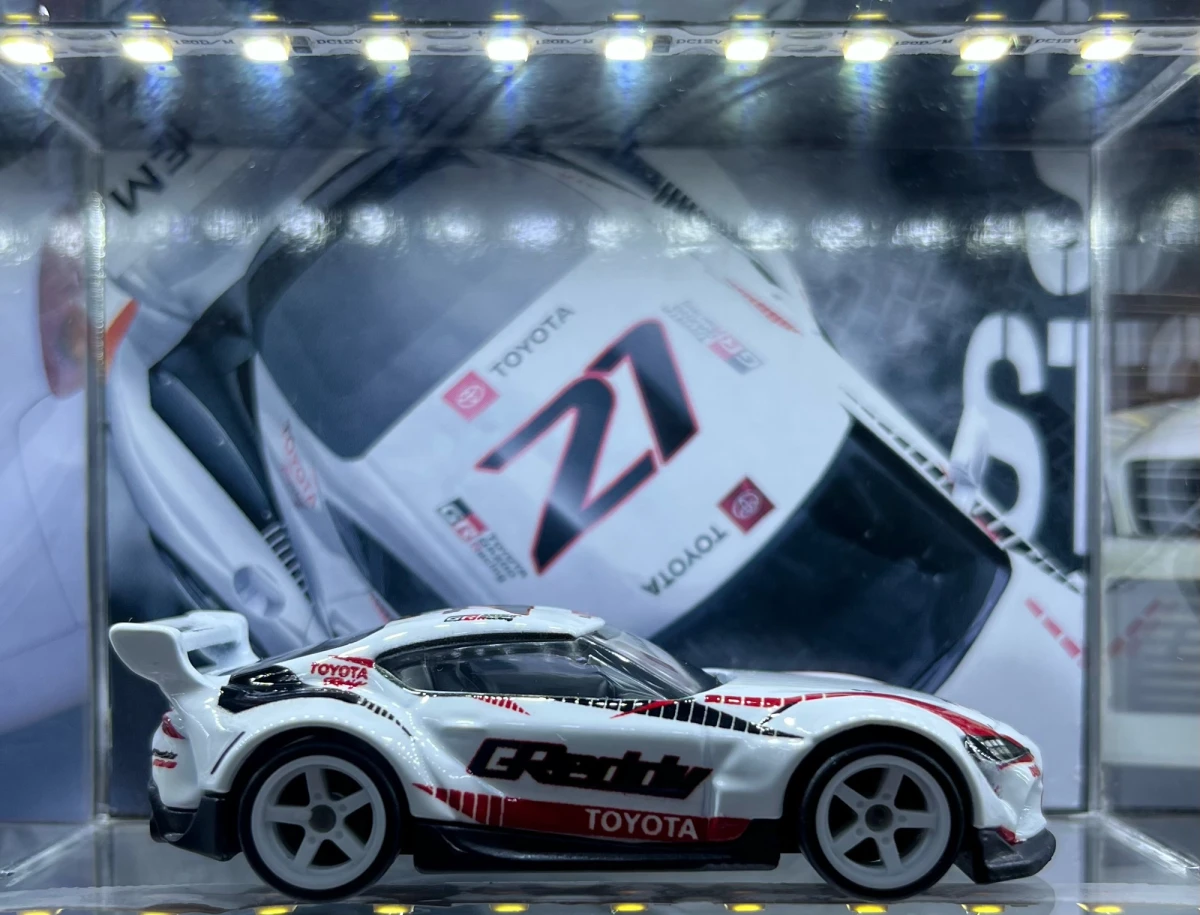 2021 20 Toyota GR Supra White: No Package: Image 2