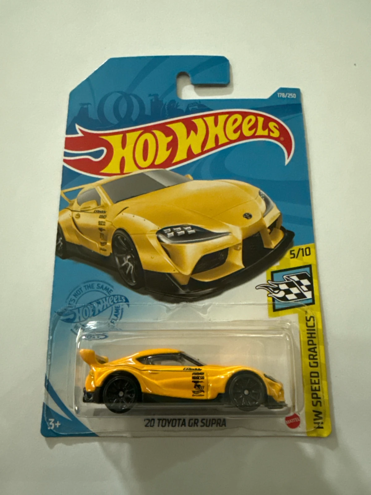 2021 20 Toyota GR Supra Yellow: Long (INT): Image 2