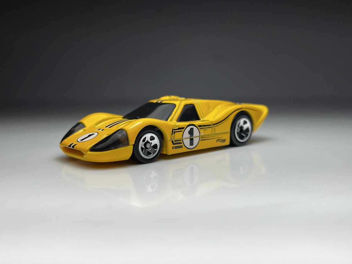 2021 67 Ford GT40 Mk.IV Yellow: No Package: Image 3