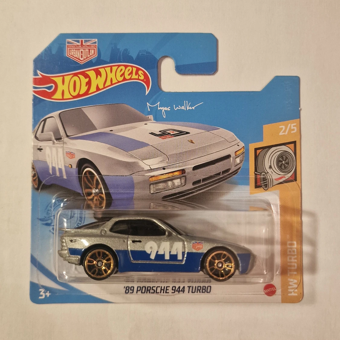 2021 89 Porsche 944 Turbo Silver: Short: Image 2