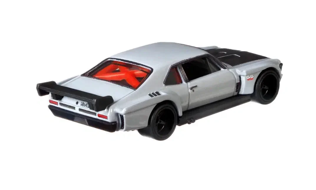 2021 Custom '70 Chevy Nova Grey: No Package: Image 3