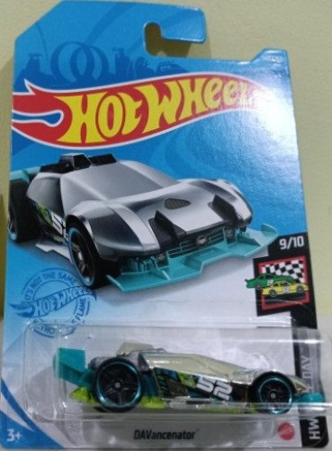 2021 DAVancenator Chrome: Long Card (INT): Image 2