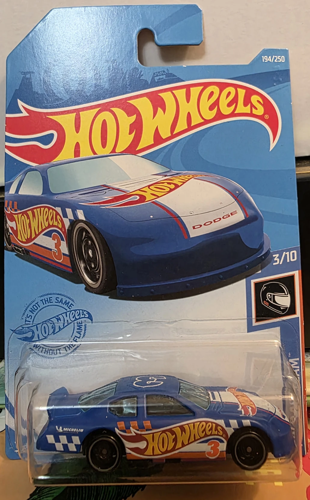 2021 Dodge Charger Stock Car Blue: Long (INT): Image 2