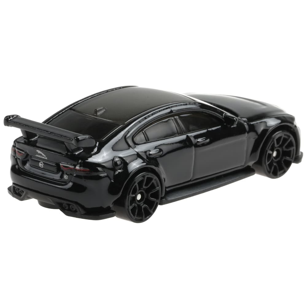 2021 Jaguar XE SV Project 8 Black: Image 2