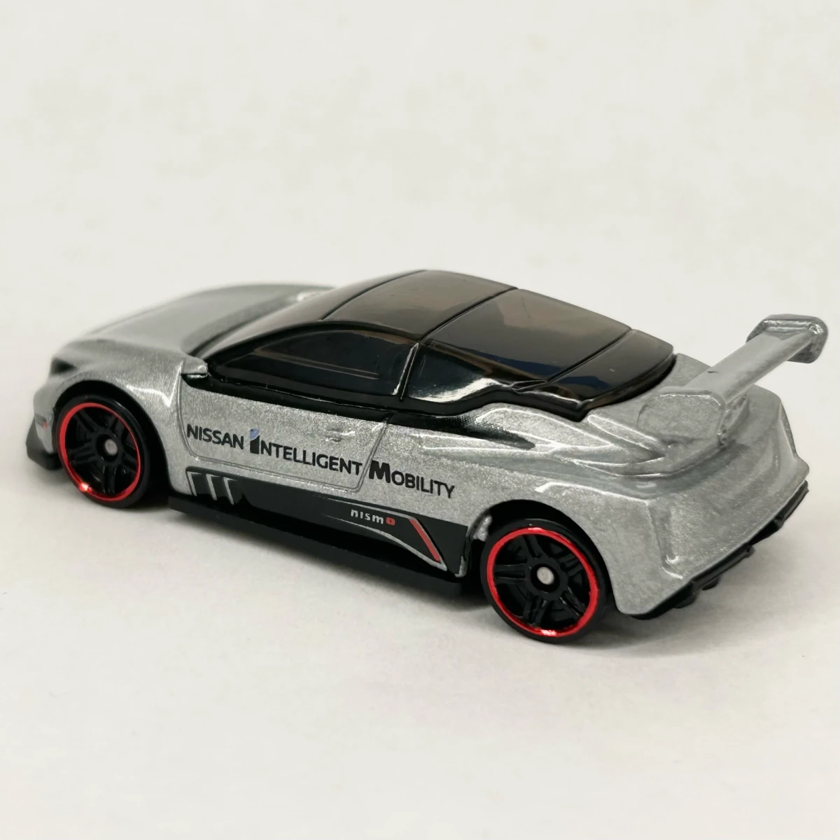 2021 Nissan Leaf Nismo RC_02 Silver: No Package: Image 7