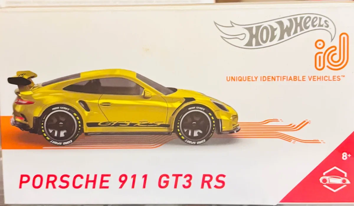 2021 Porsche 911 GT3 RS Yellow: Long Card (US): Image 2