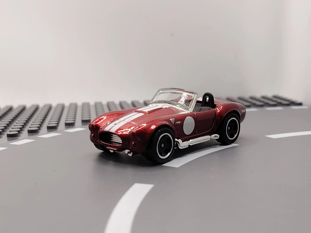 2021 Shelby Cobra 427 S/C Red: No Package: Image 3